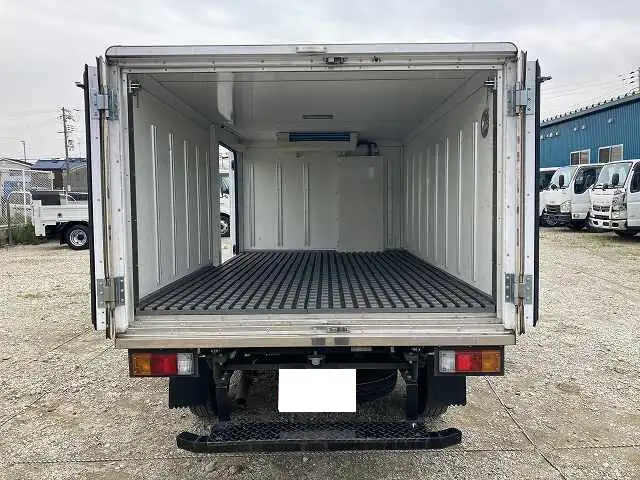 マツダ ボンゴ 小型 冷凍冷蔵 ショート DBF-SLP2T の中古