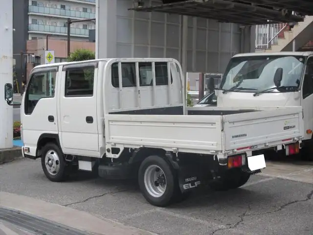 いすゞ エルフ 小型 平ボディ Wキャブ 2RG-NJR88Aの中古トラック画像4