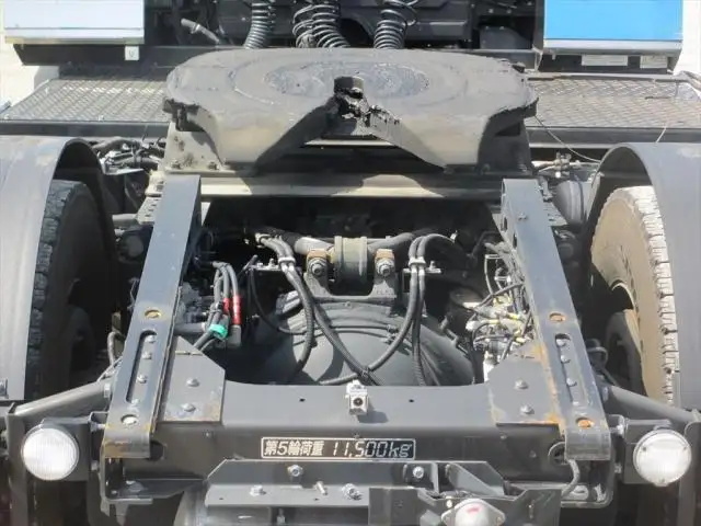 いすゞ ギガ 大型 トラクター ハイルーフ 1デフの中古トラック画像8
