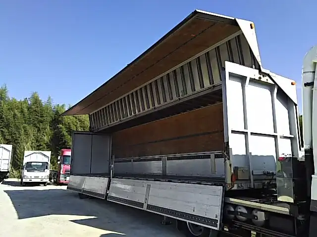 国内・その他 国産車その他 トレーラー/その他 トレーラー 2軸 エアサスの中古トラック画像10