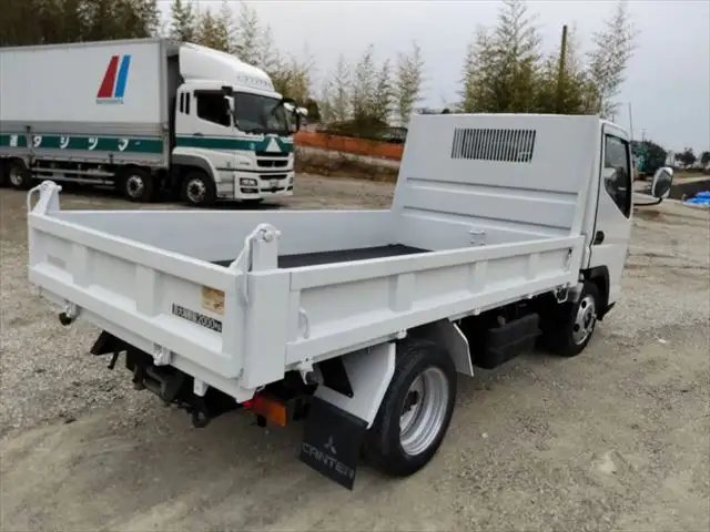 三菱 キャンター 小型 ダンプ KK-FE71EBD H15の中古トラック画像3