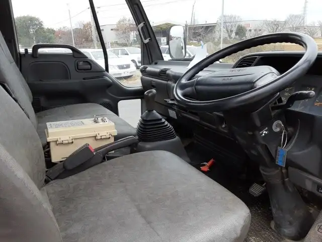 いすゞ ジャストン 中型/増トン タンク車 散水車 KK-NRR35C3の中古トラック画像9