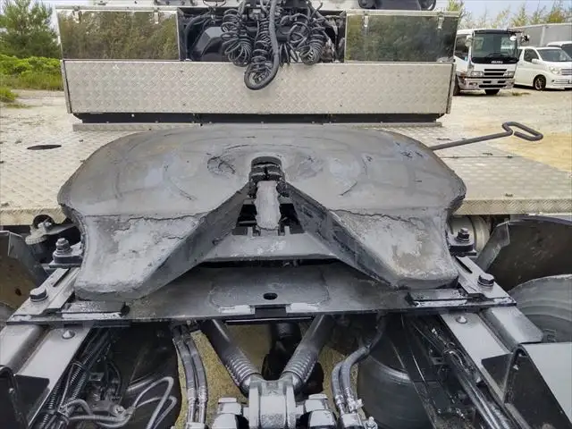いすゞ ギガ 大型 トラクター ハイルーフ 1デフの中古トラック画像7