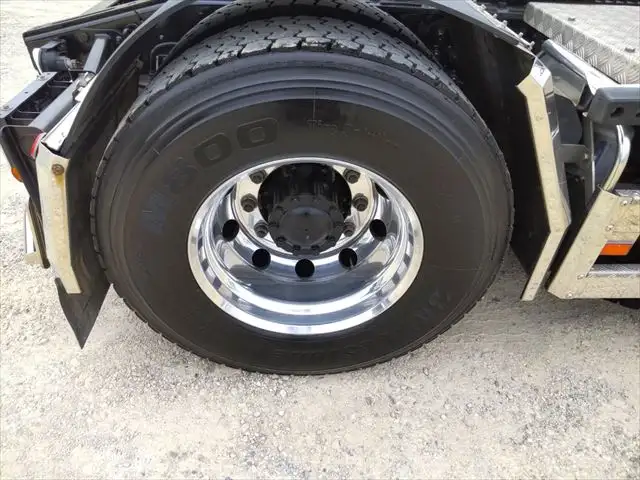 いすゞ ギガ 大型 トラクター ハイルーフ 1デフの中古トラック画像20