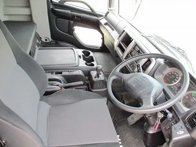 日野 レンジャー 中型/増トン ウイング ベッド TKG-FD7JLAAの中古トラック画像10