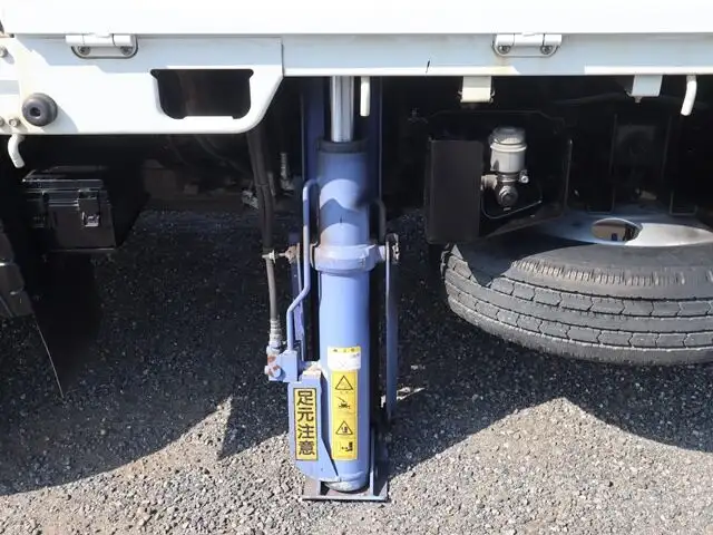 三菱 キャンター 小型 クレーン付 床鉄板 4段の中古トラック画像12