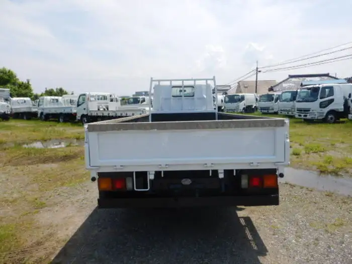 三菱 キャンター 小型 平ボディ PDG-FE72D H22の中古トラック画像4