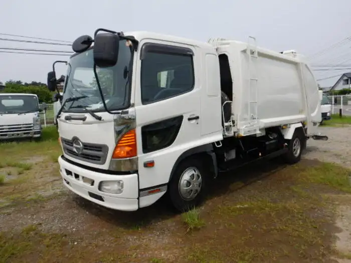 日野 レンジャー 中型/増トン パッカー車 プレス式 ベッドの中古トラック画像1