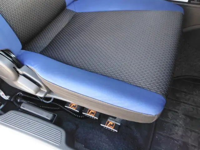 いすゞ ギガ 大型 ウイング ハイルーフ エアサスの中古トラック画像9