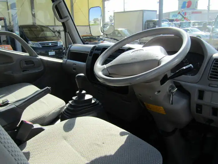 トヨタ トヨエース 小型 平ボディ 床鉄板 PB-XZU308の中古トラック画像7