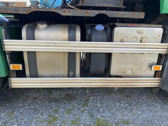 ボルボ トラック 大型 トラクター ベッド の中古トラック画像15