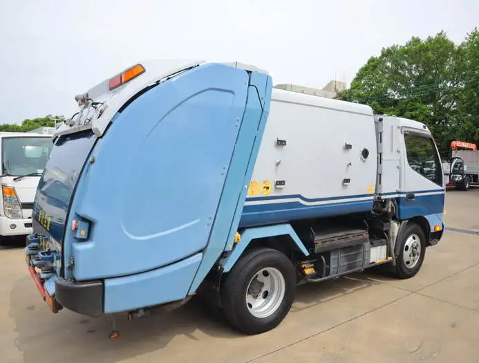 日野 デュトロ 小型 パッカー車 巻き込み式 TKG-XZU600Xの中古トラック画像2