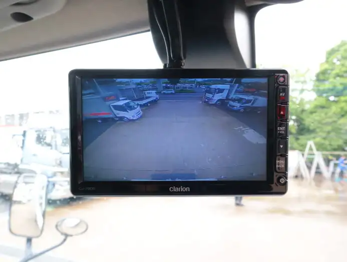 トヨタ ダイナ 小型 アルミバン サイドドア TPG-XZU710の中古トラック画像15