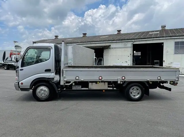 日野 デュトロ 小型 平ボディ BDG-XZU414M H19の中古トラック画像3