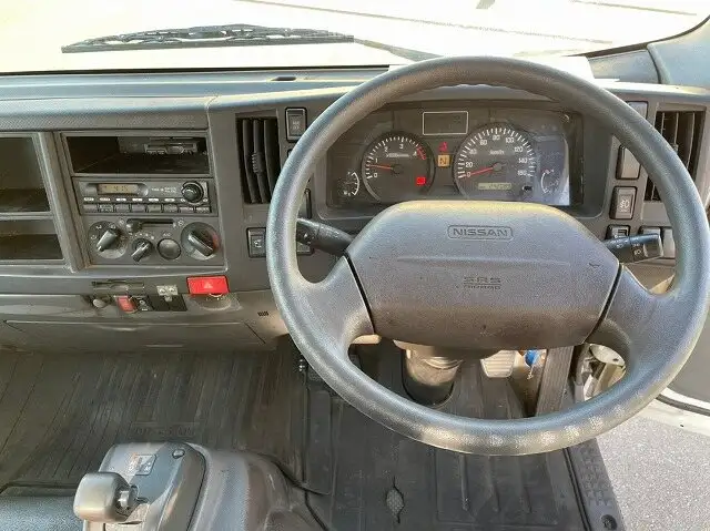 日産 アトラス 小型 平ボディ 床鉄板 SKG-APR85YNの中古トラック画像15
