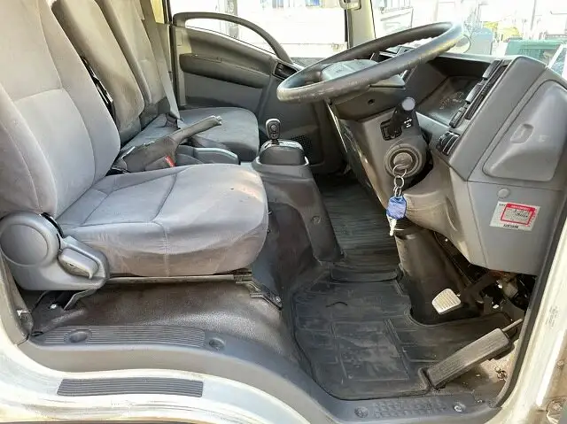 日産 アトラス 小型 平ボディ 床鉄板 SKG-APR85YNの中古トラック画像13