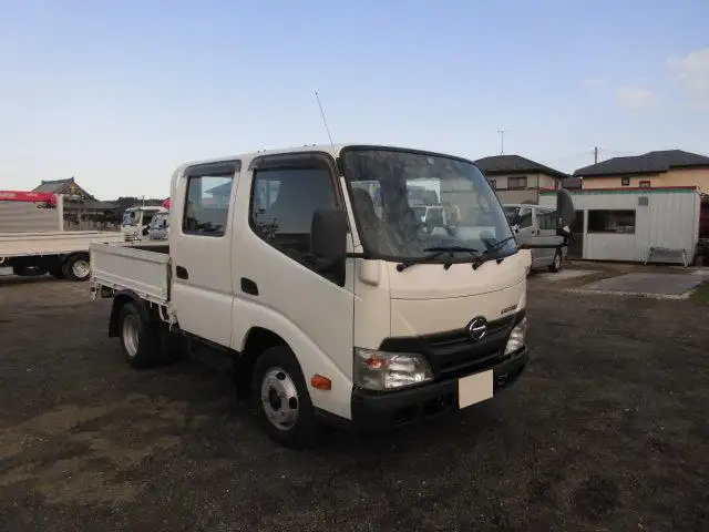 日野 デュトロ 小型 平ボディ Wキャブ 床鉄板の中古トラック画像2