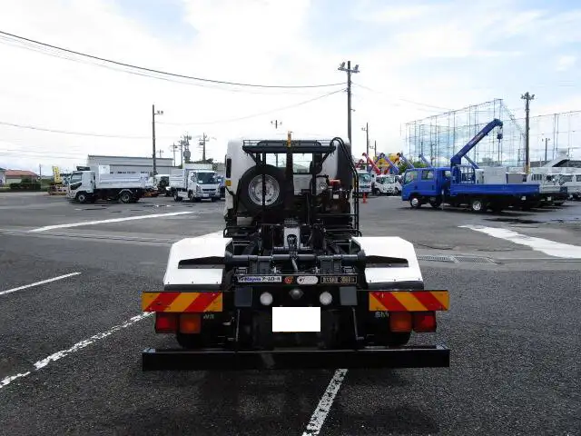 いすゞ フォワード 中型/増トン アームロール TKG-FRR90S2 H29の中古トラック画像5