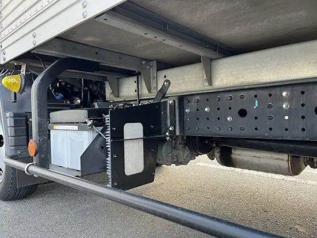 三菱 キャンター 小型 アルミバン TKG-FEA50 H25の中古トラック画像15