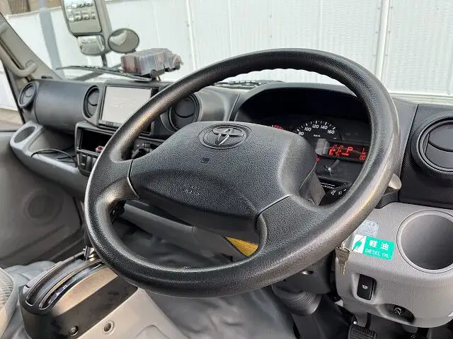 トヨタ ダイナ 小型 アルミバン パワーゲート TKG-XZU605の中古トラック画像13
