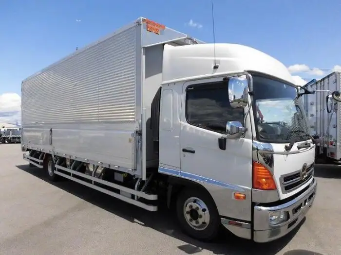 日野 レンジャー 中型/増トン ウイング エアサス ベッドの中古トラック画像2