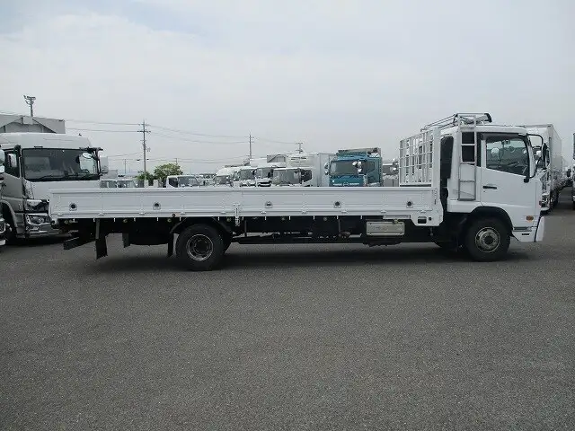 日産UD コンドル 中型/増トン 平ボディ ベッド TKG-MK38Lの中古トラック画像4