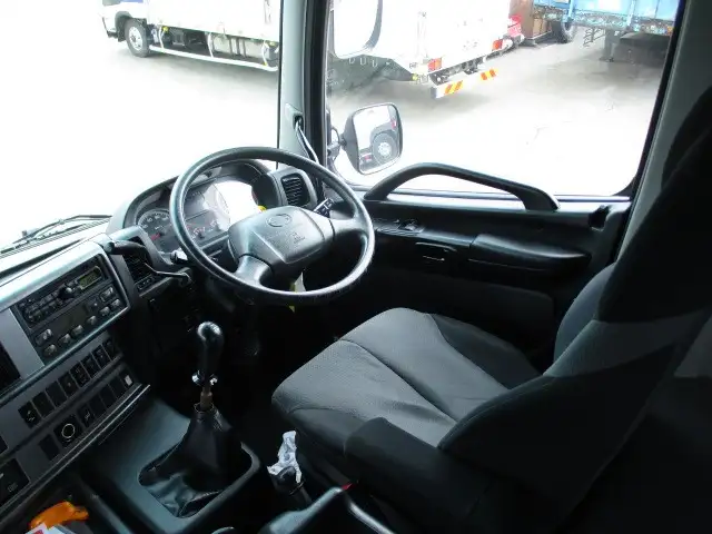 日野 プロフィア 大型 トラクター 1デフ エアサスの中古トラック画像10