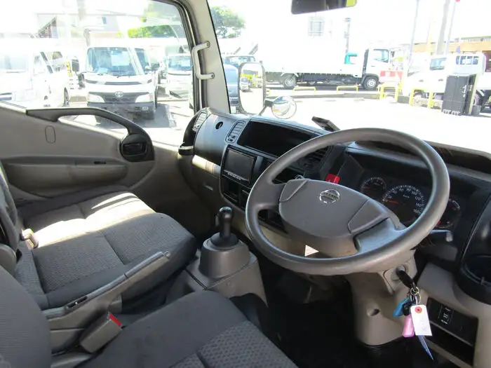 日産 アトラス 小型 平ボディ TZ2F24 H20の中古トラック画像8