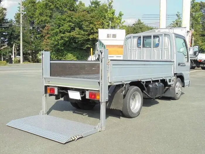 三菱 キャンター 小型 タンク車 ローリー PA-FE73DCの中古トラック画像4