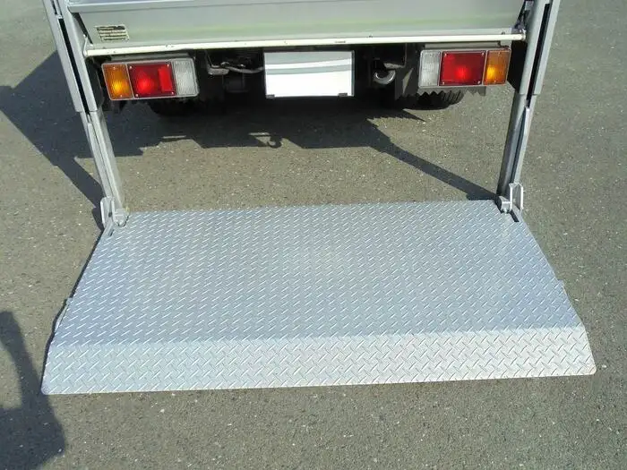 三菱 キャンター 小型 タンク車 ローリー PA-FE73DCの中古トラック画像6