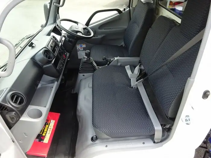 日野 デュトロ 小型 クレーン付 4段 ラジコンの中古トラック画像9
