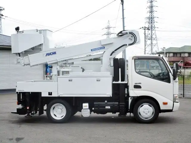 日野 デュトロ 小型 高所・建柱車 高所作業車 TKG-XZU675Mの中古トラック画像3