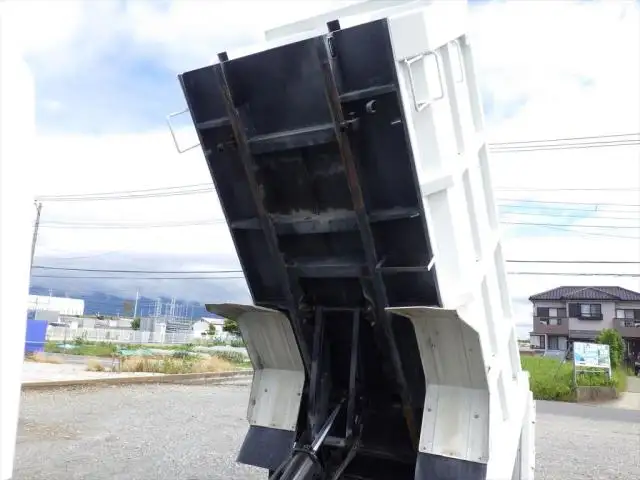 三菱 キャンター 小型 ダンプ 土砂禁 TKG-FBA60の中古トラック画像11