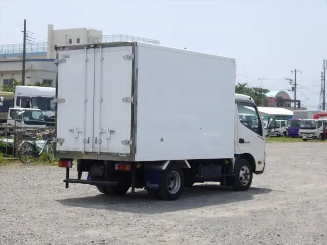 日野 デュトロ 小型 冷凍冷蔵 低温 床ステンの中古トラック画像5