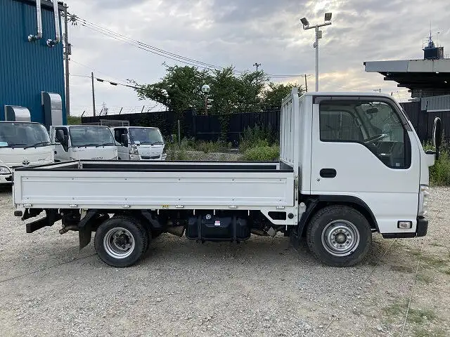 いすゞ エルフ 小型 平ボディ 床鉄板 BKG-NHR85Aの中古トラック画像3