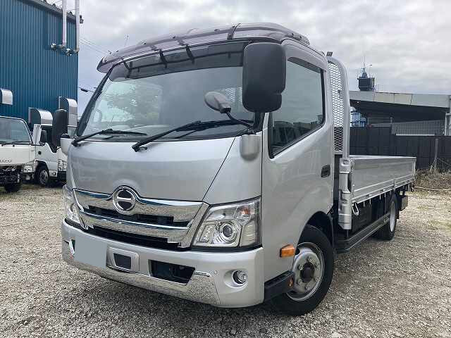 日野 デュトロ 小型 平ボディ パワーゲート 床鉄板 の中古トラック【車両No.126760】