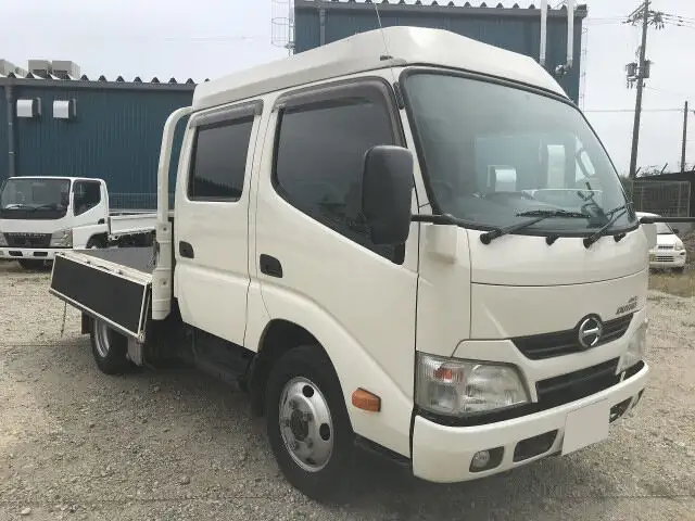 日野 デュトロ 小型 平ボディ Wキャブ TKG-XZU685Mの中古トラック画像3
