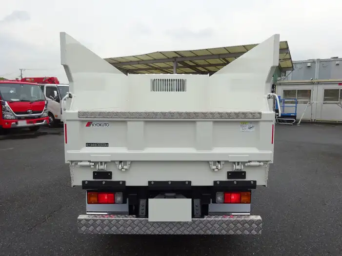日野 デュトロ 小型 ダンプ 10尺 2RG-XZU600T の中古トラック 日野 デュトロ 小型 ダンプ 10尺 2RG-XZU600T の中古トラック
