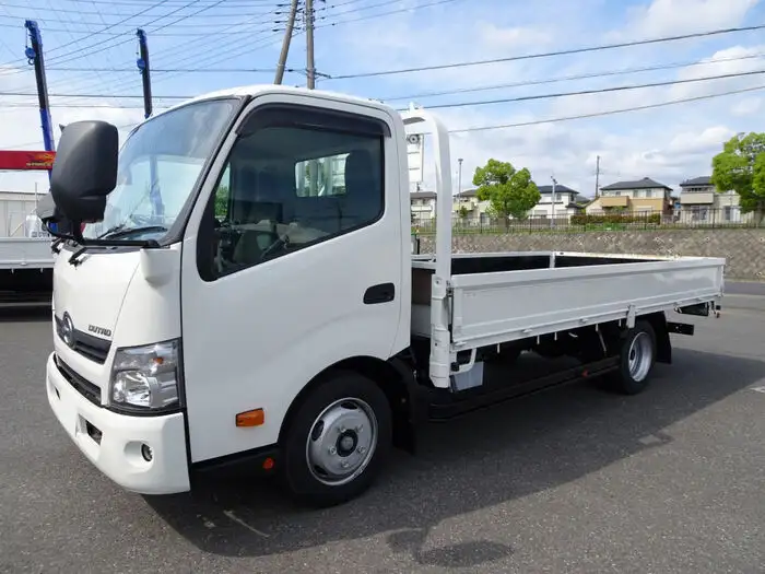 日野 デュトロ 小型 平ボディ TPG-XZU710M H31/R1 の中古トラック【車両No.126850】