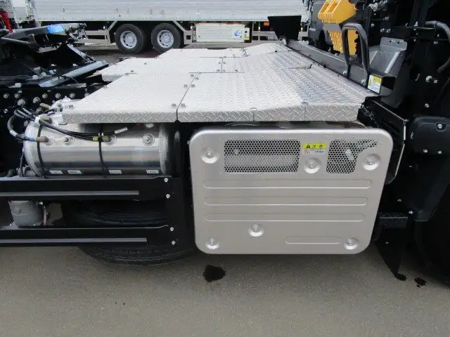 いすゞ ギガ 大型 トラクター 1デフ ベッドの中古トラック画像11