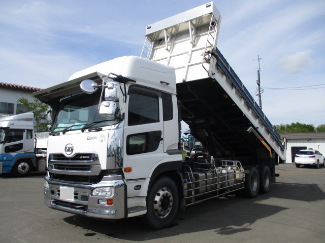 日産UD クオン 大型 ダンプ