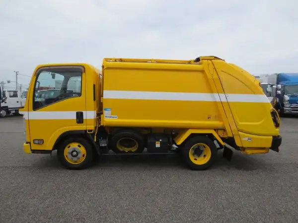 いすゞ エルフ 小型 パッカー車 プレス式 TPG-NMR85ANの中古トラック画像4