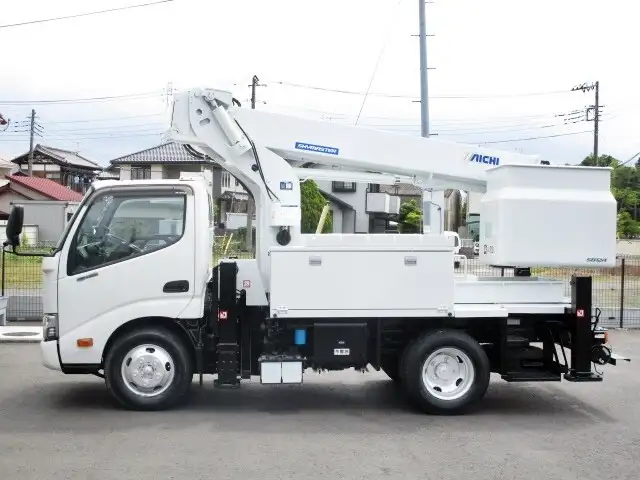 日野 デュトロ 小型 高所・建柱車 高所作業車 TPG-XZU600Eの中古トラック画像3