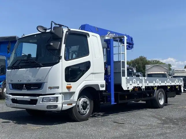 三菱 ファイター 中型/増トン 車両重機運搬 3段クレーン ラジコンの中古トラック画像1