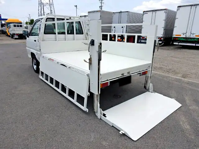トヨタ タウンエース 小型 平ボディ パワーゲート 床鉄板の中古トラック画像6