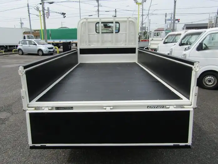トヨタ ダイナ 小型 平ボディ XZC605 H29の中古トラック画像5