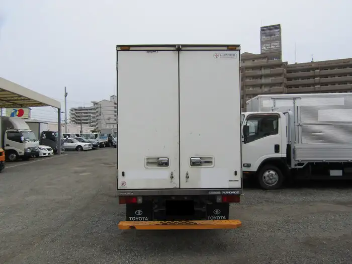 トヨタ トヨエース 小型 冷凍冷蔵 保冷 床ステンの中古トラック画像4