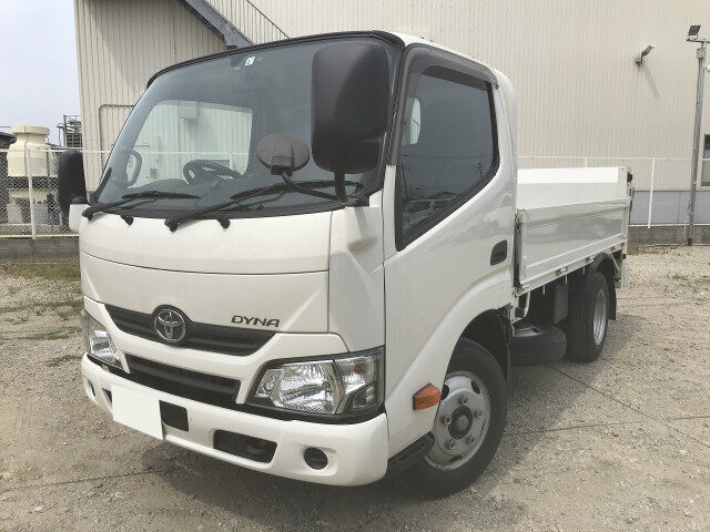 トヨタ ダイナ 小型 平ボディ 10尺 TKG-XZU605