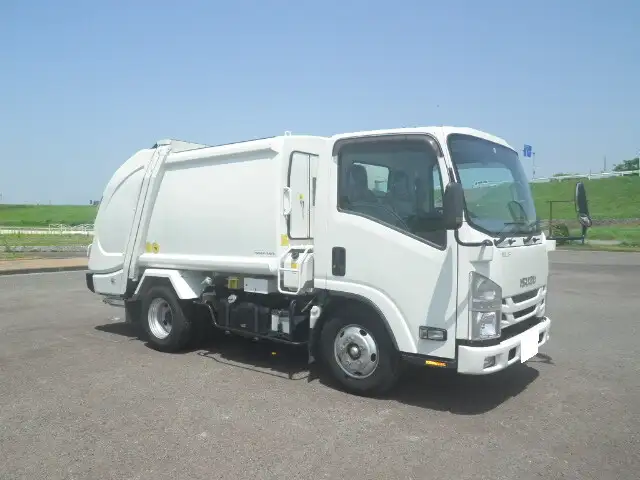 いすゞ エルフ 小型 パッカー車 プレス式 TPG-NMR85Nの中古トラック画像2