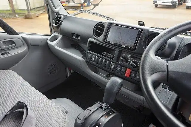 トヨタ ダイナ 小型 平ボディ 幌 TPG-XZC655の中古トラック画像12
